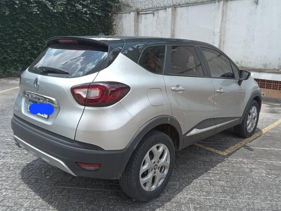 RENAULT CAPTUR 1.6 16V SCE FLEX ZEN X-TRONIC RENAULT CAPTUR 1.6 16V SCE FLEX ZEN X-TRONIC